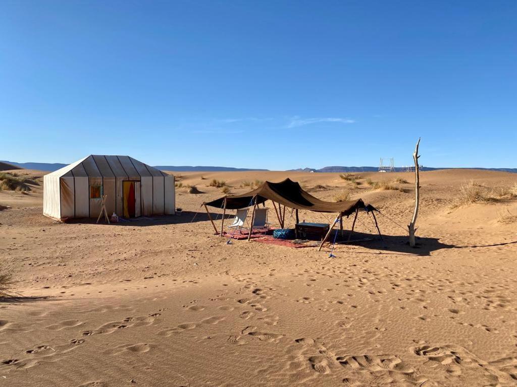 Tinfou desert camp Brija Rom bilde